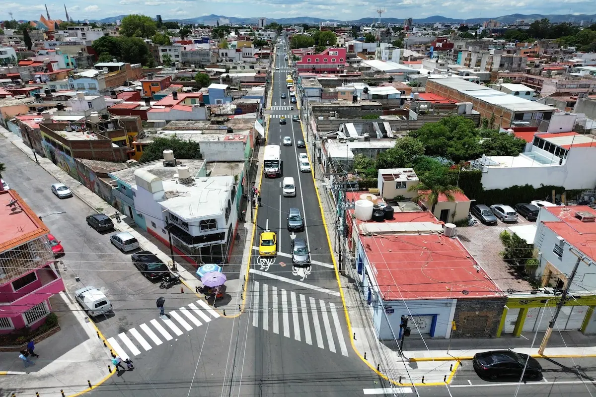 Mejora Pepe Chedraui vialidades con el Tren Capitalino de Pavimentación