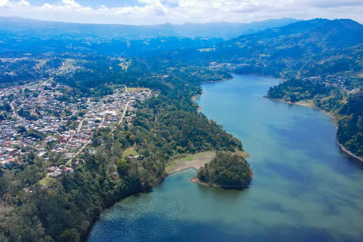 Reportan supuesto cuerpo sin vida en la Presa de Tenango de las Flores