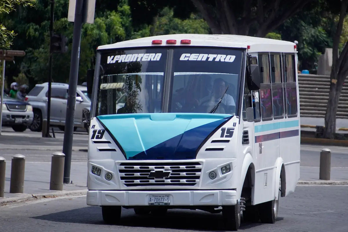Estas son las 10 rutas que ya cambiaron de número y color en Puebla
