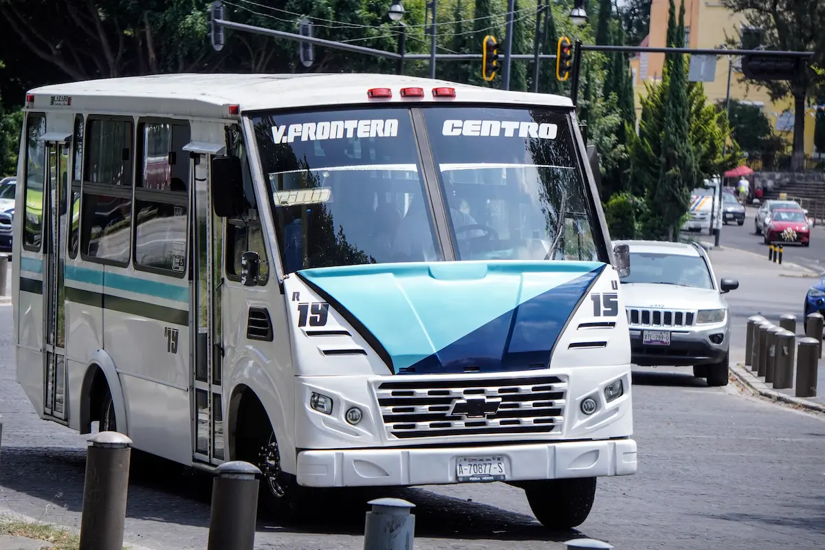 Estas son las 10 rutas que ya cambiaron de número y color en Puebla