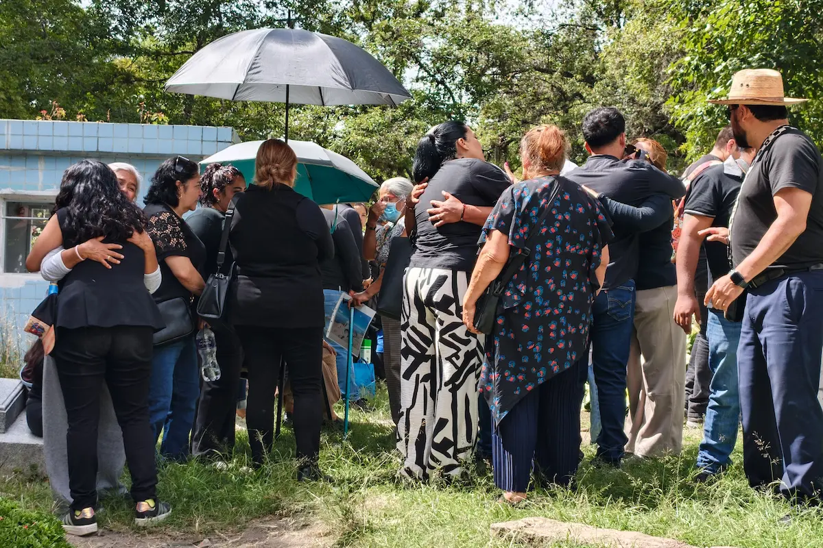 Despiden a Hugo Alejandro Hernández Tello en el Panteón Municipal de Puebla 3 Despiden a Hugo Alejandro Hernández Tello en el Panteón Municipal de Puebla