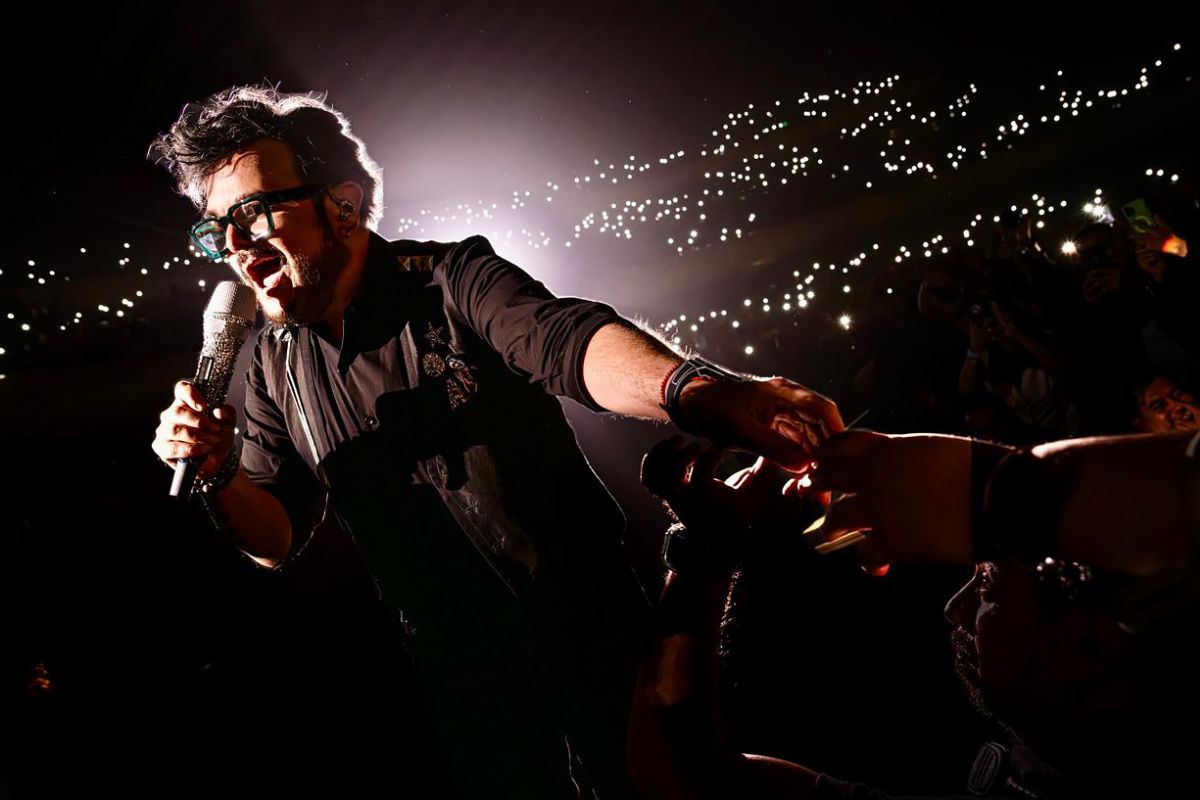 Aleks Syntek confirma que se va de México tras la polémica de su concierto en Benito Juárez | Foto: Cortesía