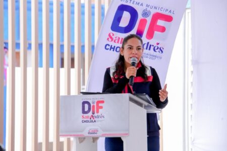 Contribuye Lupita Cuautle en mejorar la movilidad | Foto: Cortesía