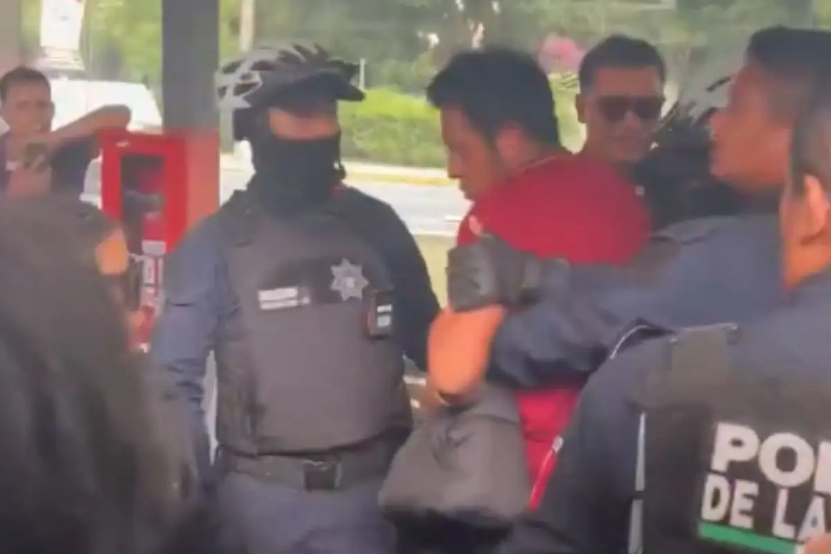 (VIDEO) Agarran a rateros en RUTA de Puebla tras robar celular