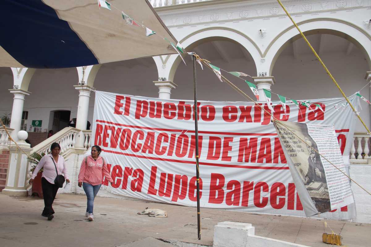 Guadalupe Bárcenas, expresidenta municipal de Acatlán de Osorio, rechaza nexos con crimen | Foto: Agencia Enfoque