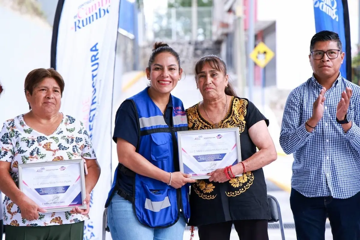 Vialidades dignas para San Andrés Cholula: Lupita Cuautle entrega rehabilitación de calle en Concepción Guadalupe 3 Lupita Cuautle entrega rehabilitación de calle en Concepción Guadalupe