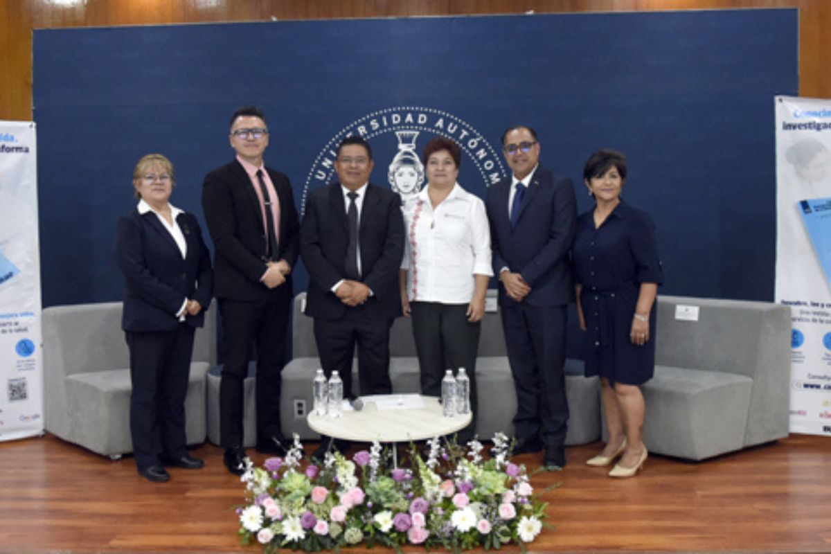 Presenta Facultad de Enfermería número 14 de revista “Cuidado Multidisciplinario de la Salud BUAP”