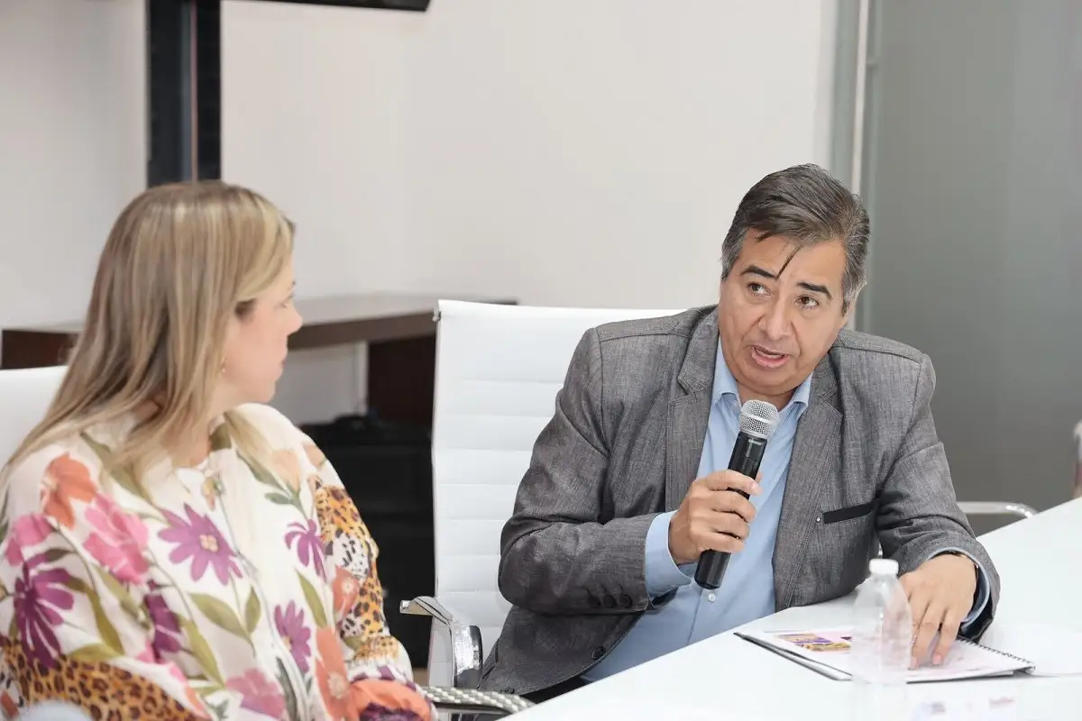 Preside Ceci Arellano tercera sesión ordinaria del patronato del Sedif