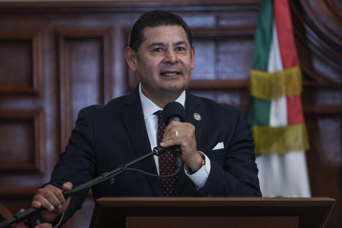Gobierno de Puebla no tiene interés en adueñarse de la BUAP: Armenta