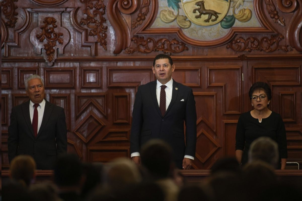 Gobierno de Puebla no tiene interés en adueñarse de la BUAP: Armenta