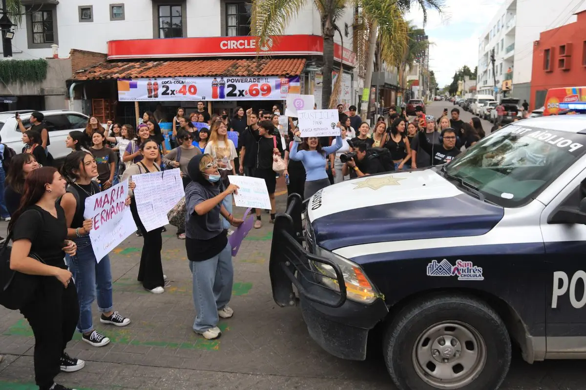 Alumnas exigen justicia para María Fernanda Orozco