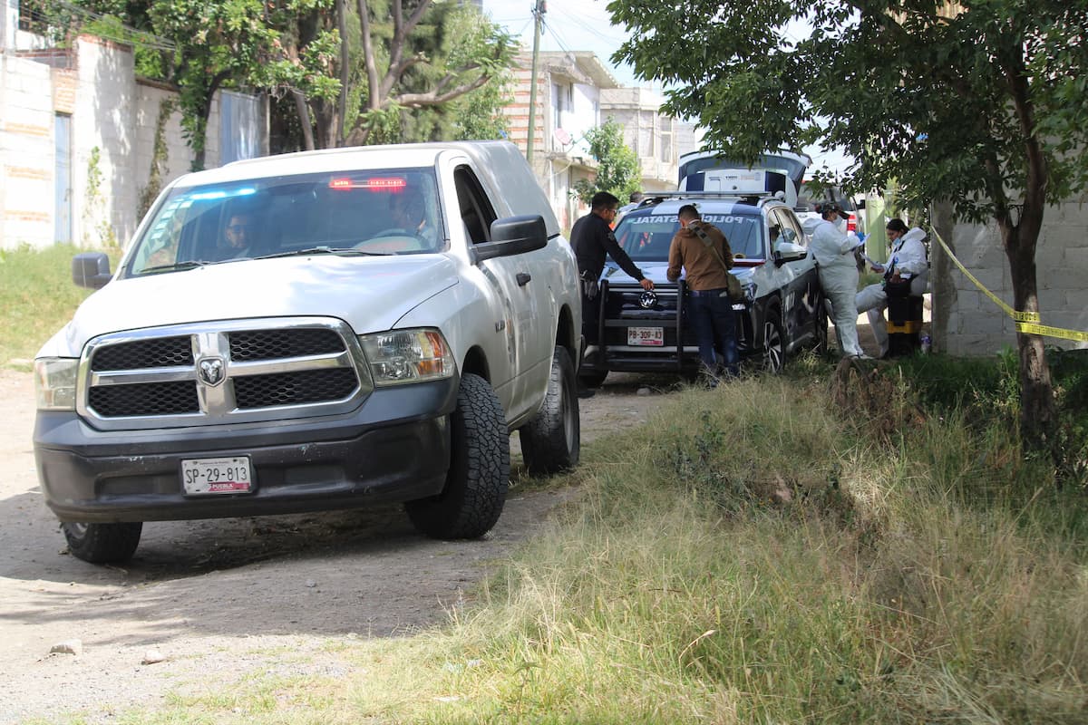 Dejan cuerpo tirado en la vía pública en Huauchinango durante horas