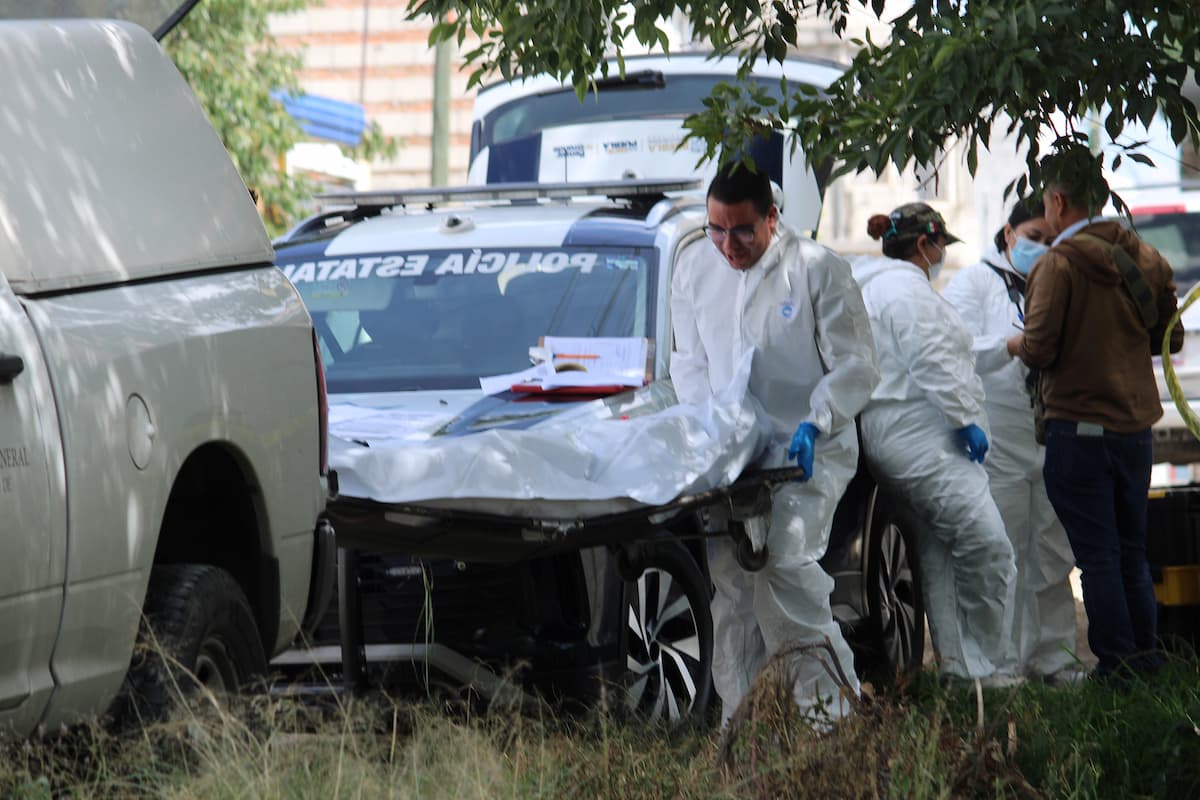 Abandonan cadáver en la vía pública en Huauchinango y lo dejan durante horas 2 Dejan cuerpo tirado en la vía pública en Huauchinango durante horas