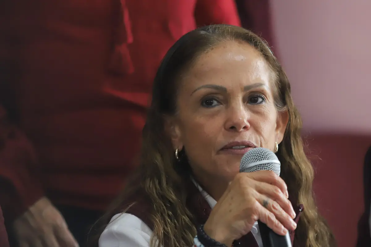 Olga Lucía Romero descarta renuncia a dirigencia de Morena; informará cuando tome la decisión