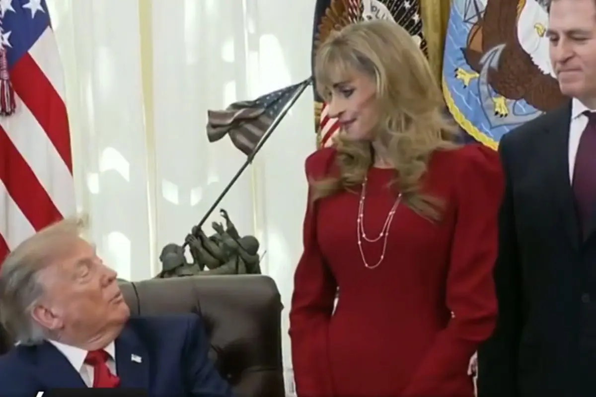 ¿Quién es Susan Dell, la mujer señalada de ser reptiliana?