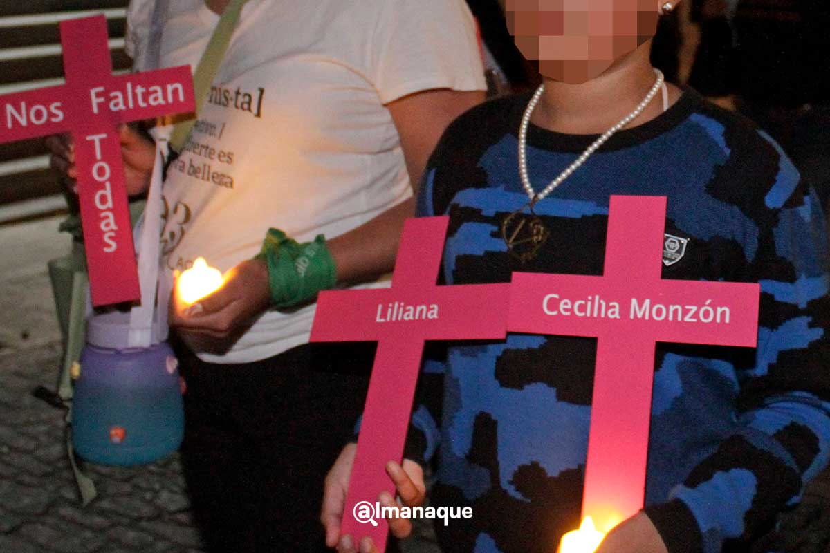 Cinco menores quedan huérfanos en Puebla tras el feminicidio de sus madres