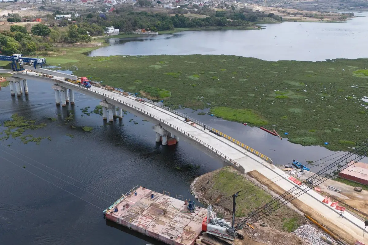 Gobierno comprará cosechadoras de maleza acuática para Valsequillo