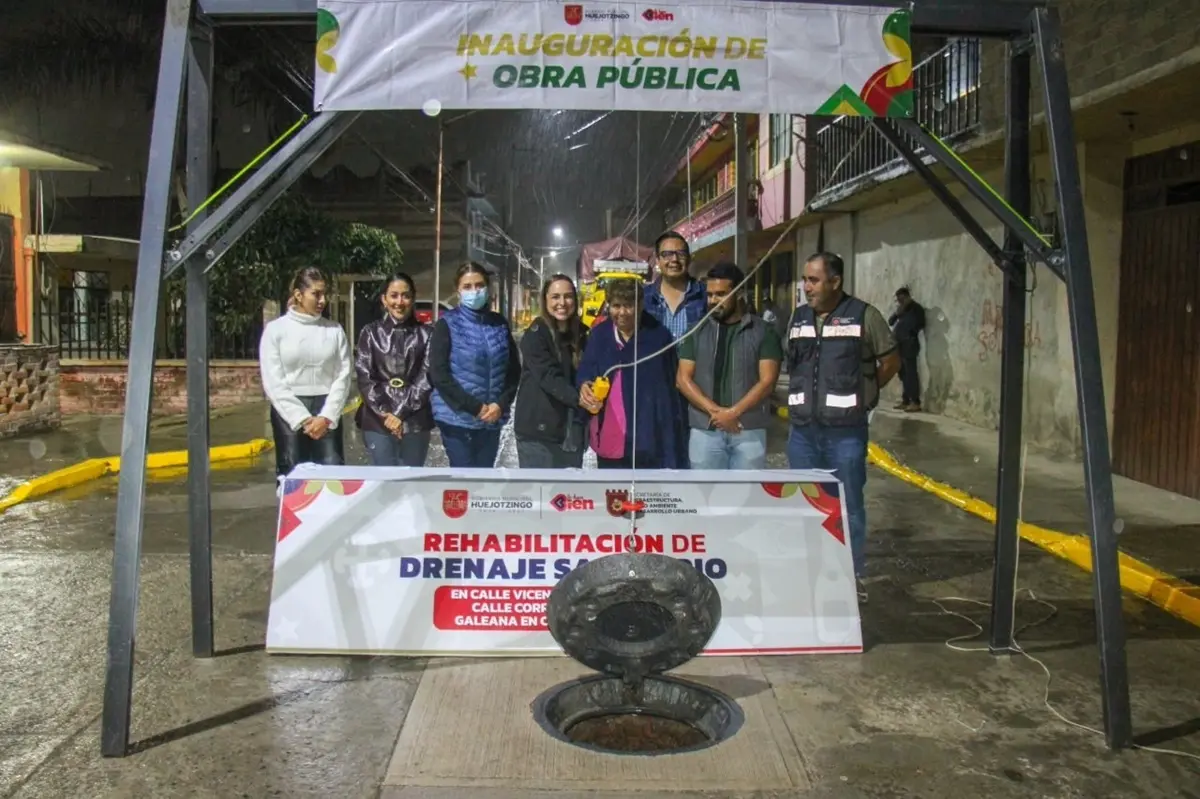 Mejoran los servicios de drenaje en Huejotzingo; Shamy Spezia entrega rehabilitación de alcantarillado en el cuarto barrio
