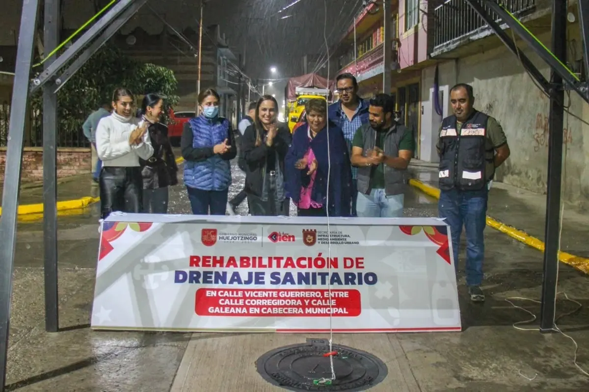 Mejoran los servicios de drenaje en Huejotzingo; Shamy Spezia entrega rehabilitación de alcantarillado en el cuarto barrio