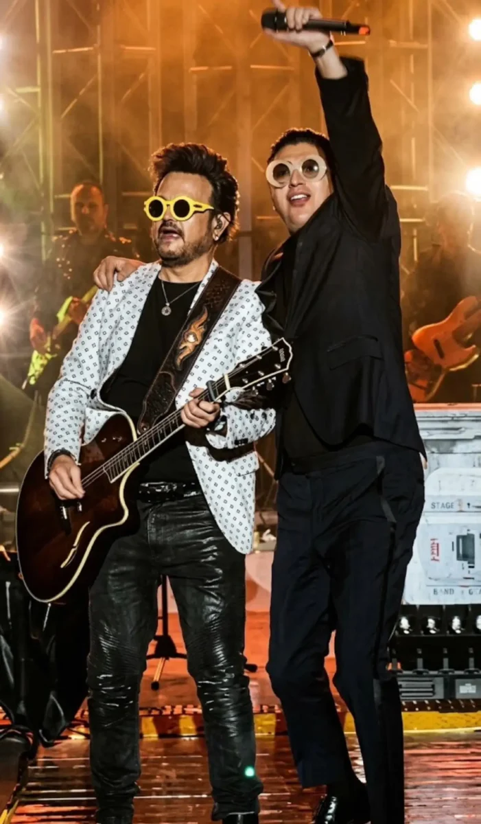 Aleks Syntek y Dani Flow comparten el escenario tras criticarse