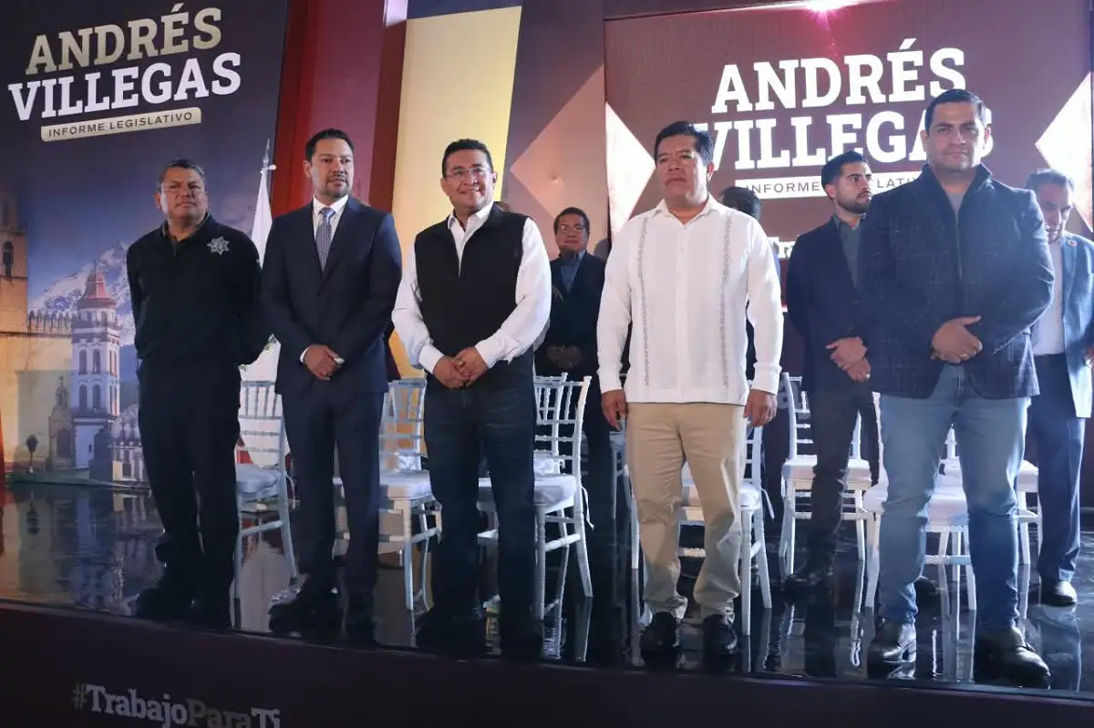 En el municipio de Tecamachalco, el diputado Andrés Villegas presentó su Segundo Informe de Actividades