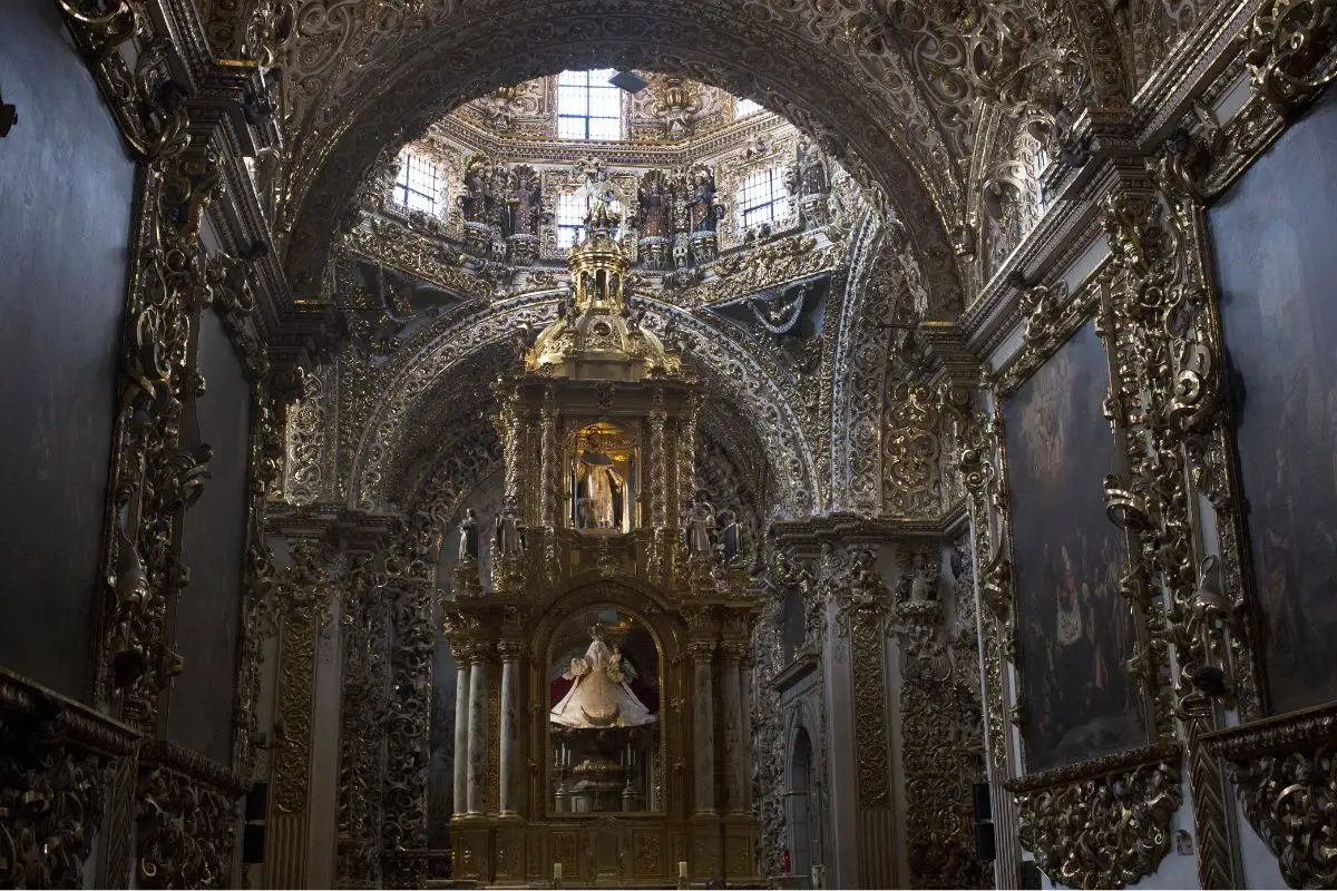 Hay misas en japonés en Puebla en Capilla del Rosario