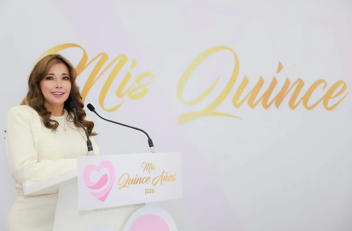 Ceci Arellano celebra los sueños de quinceañeras de la Casa del Adolescente