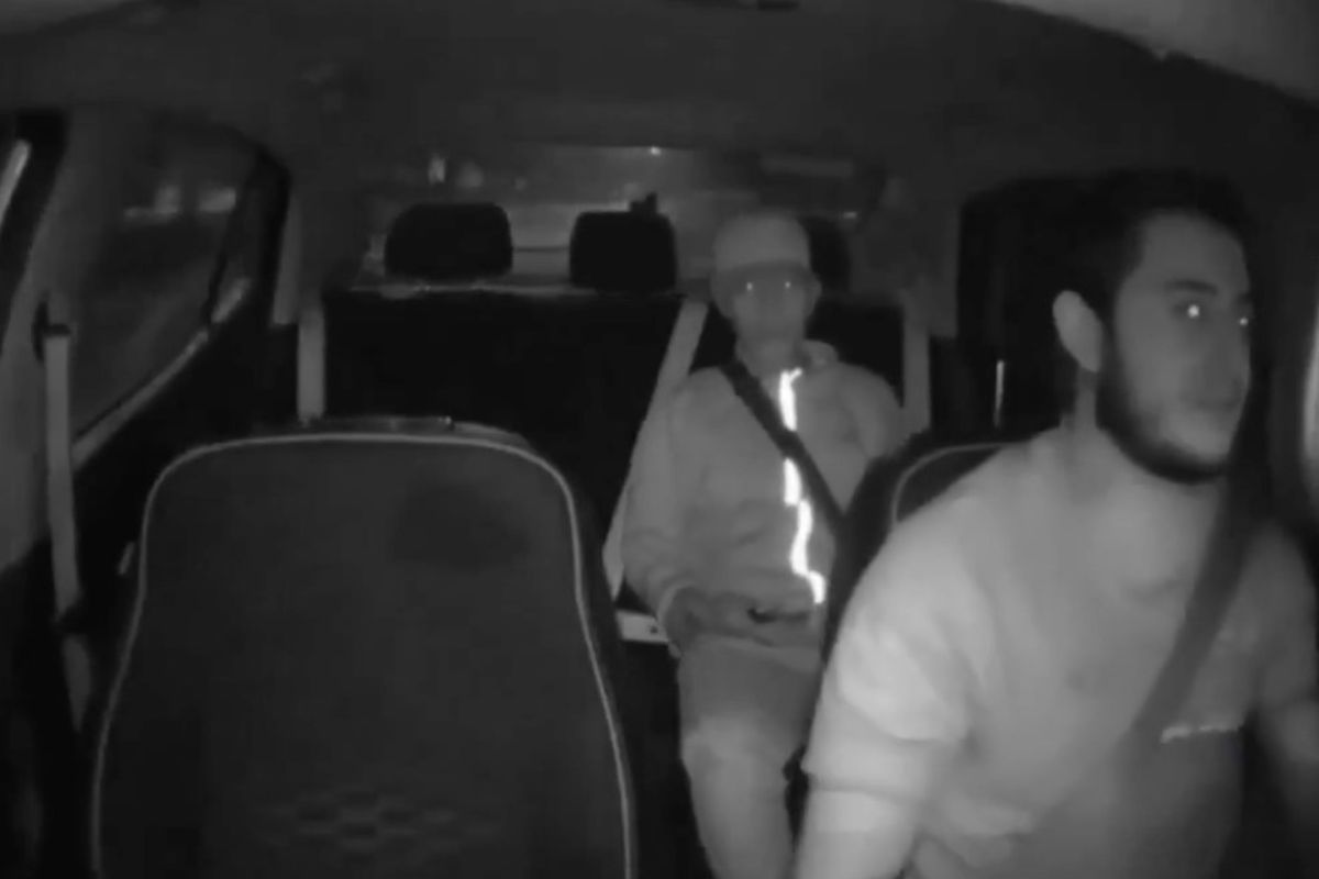 Conductor de plataforma escapa de asalto en Puebla tras alerta de su esposa