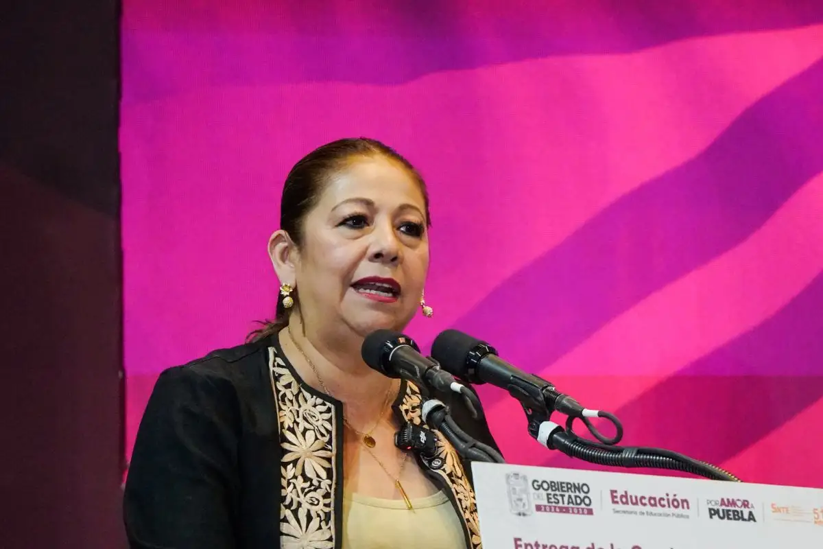 Laura Artemisa no se registrará por la alcaldía de Puebla