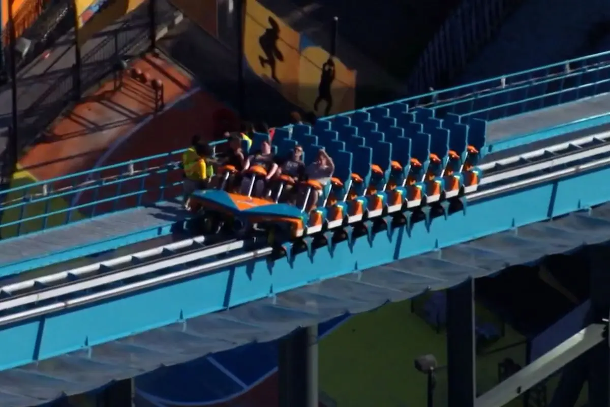 Accidente en Six Flags de Georgia deja un muerto y 6 heridos