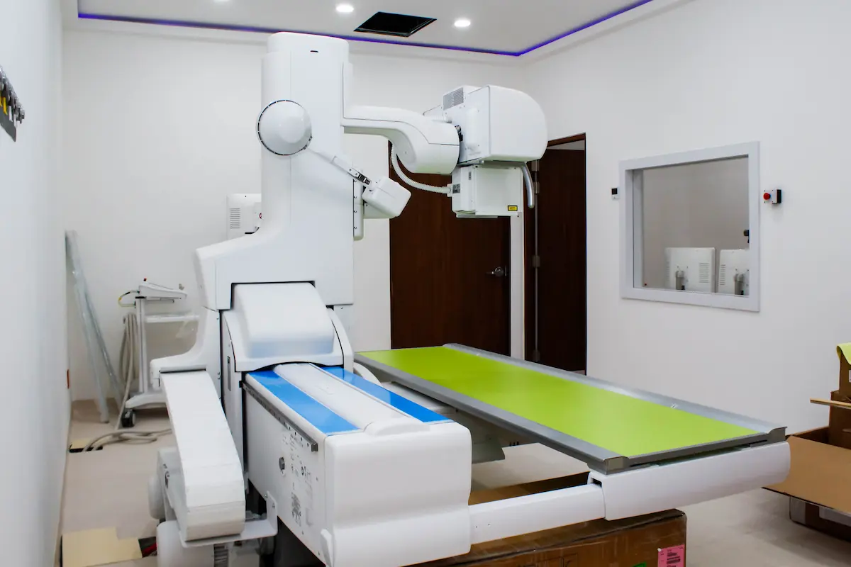 400 millones para remodelar el equipo médico del ISSSTEP