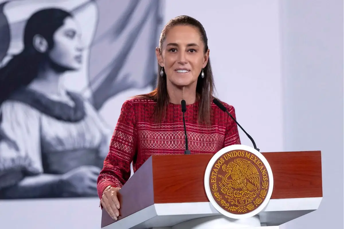 Sheinbaum negó fumar marihuana e hizo su primer streaming