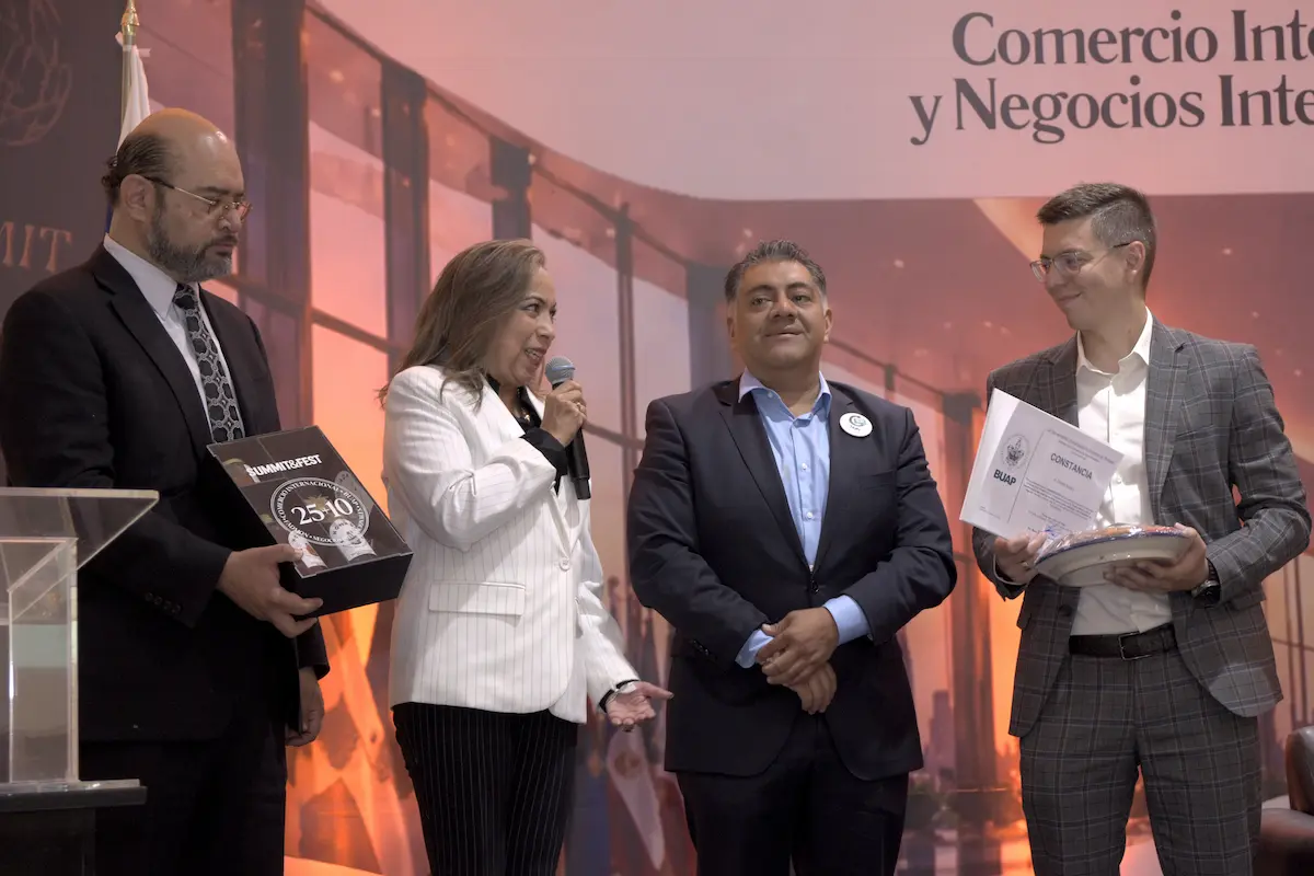 Realiza Facultad de Administración SUMMIT & FEST
