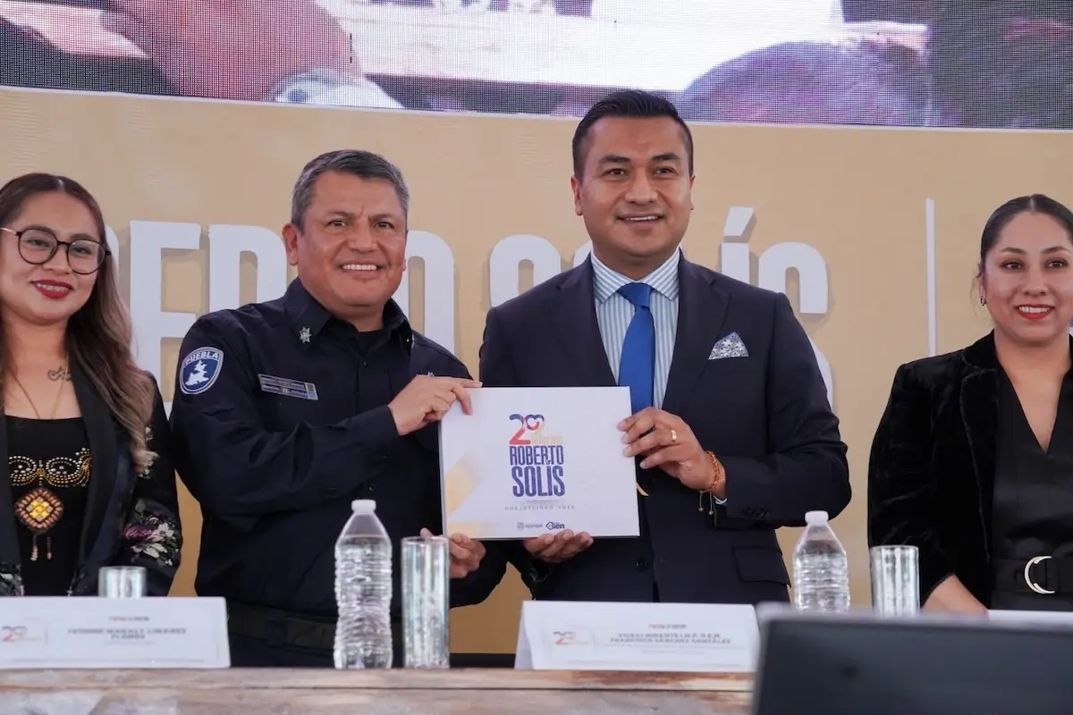 Destaca la estrecha colaboración y diálogo entre el gobierno de Puebla y Huejotzingo en segundo informe de gobierno de Roberto Solís