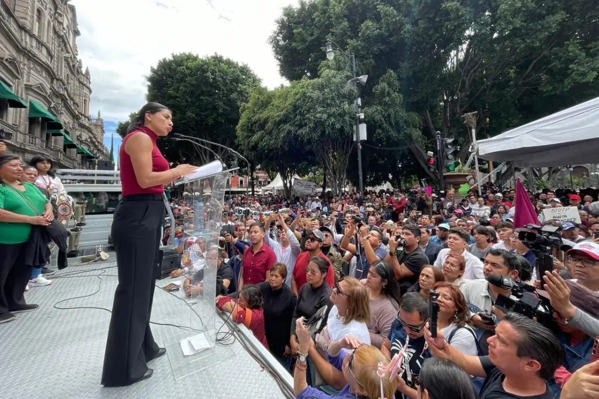 Gaby “La Bonita” Sánchez reúne a 40 mil poblanas y poblanos, reivindica una transformación donde el poder político esté al servicio del pueblo