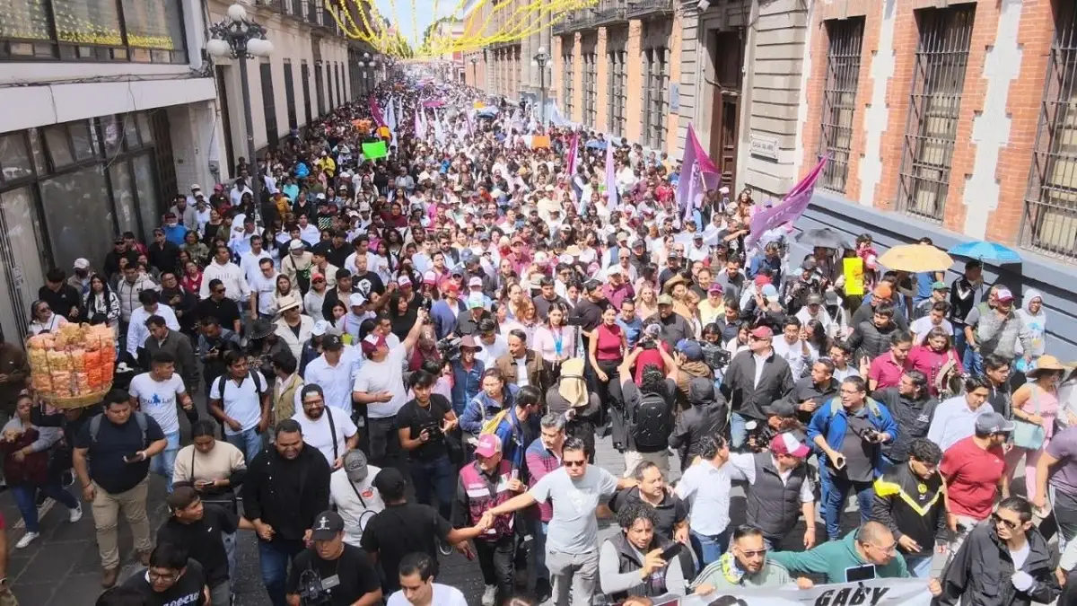 Gaby “La Bonita” Sánchez reúne a 40 mil poblanas y poblanos, reivindica una transformación donde el poder político esté al servicio del pueblo