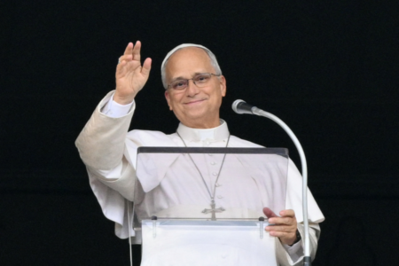 Papa León XIV reaparece tras operación de pulmón y anuncia regreso gradual a sus actividades