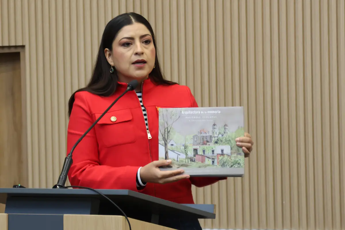 Va de nuevo Claudia Rivera por alcaldía de Puebla