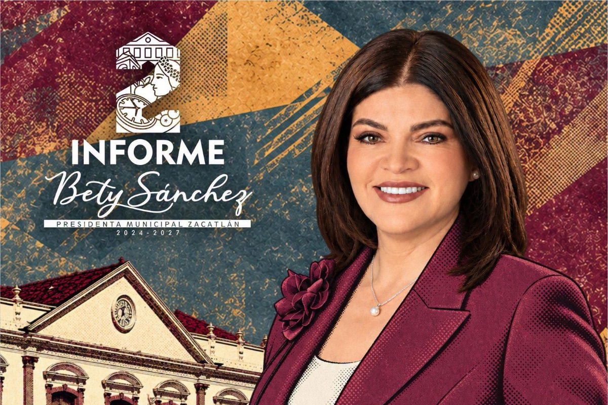 Bety Sánchez en su segundo informe en Zacatlán 