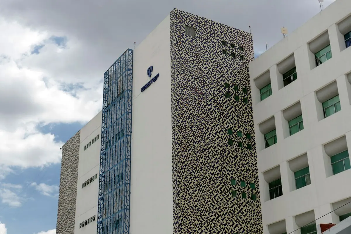 Anuncian reforma al ISSSTEP para créditos y construcción de viviendas
