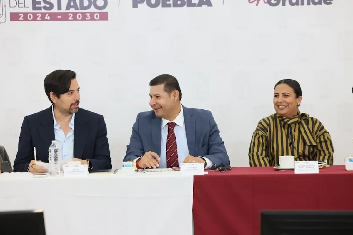 Gobierno federal y estatal aplicarán medidas severas ante contaminación del Atoyac