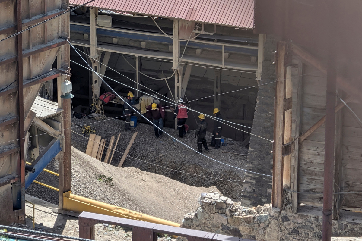 Mueren dos mineros en Hidalgo tras quedar sepultados por toneladas de escombro 2 Mueren dos mineros en Hidalgo tras quedar sepultados por toneladas de escombro
