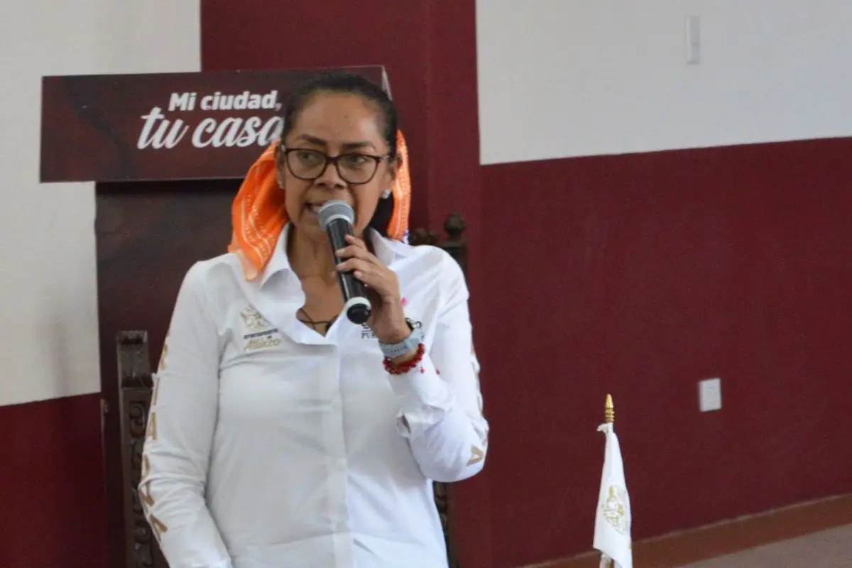 Lupita Muciño va por la alcaldía de Atlixco con Morena