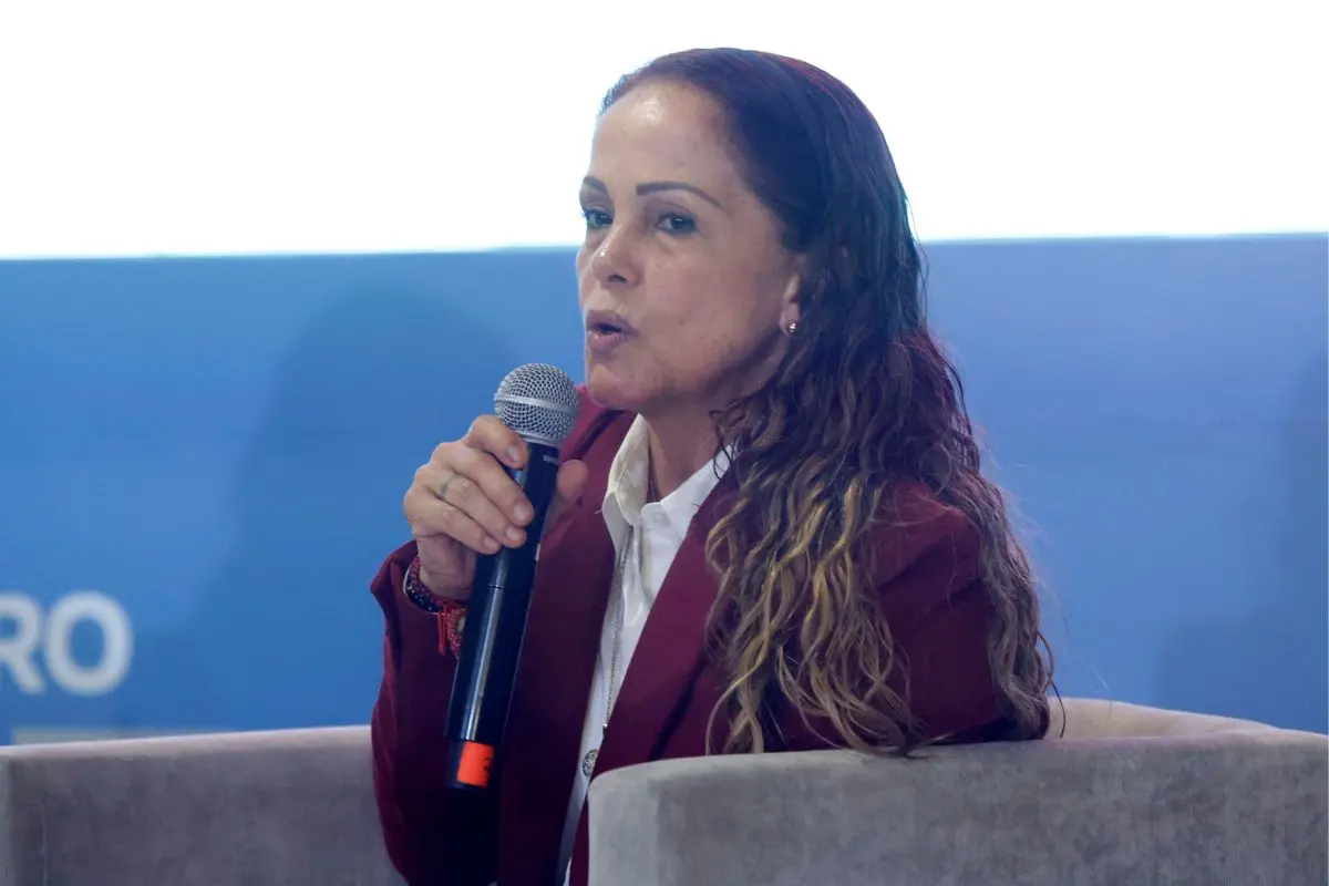 Olga Romero renunció a dirigencia de Morena; busca alcaldía