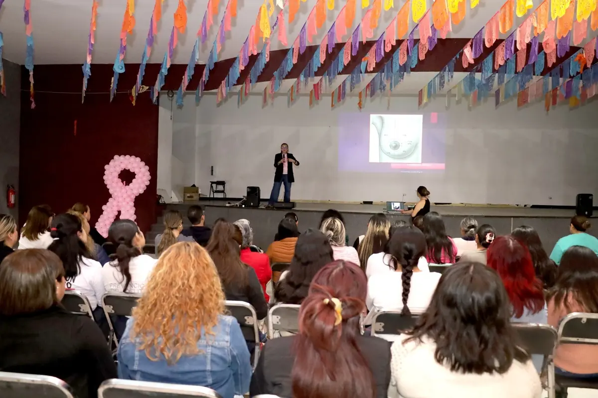 Encabeza Lupita Fernández jornadas de prevención y detección oportuna del cáncer de mama