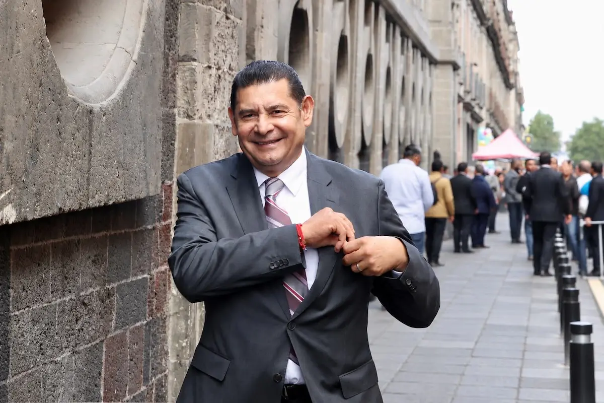 Sheinbaum revisa con Armenta y presidentes municipales avances del programa de Vivienda e IMSS-Bienestar