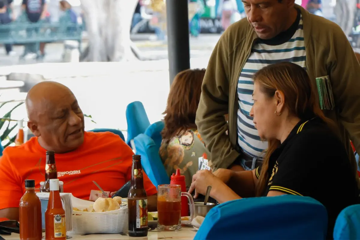 Abren 3 mil negocios con Incentiva Puebla como antojitos y cafeterías