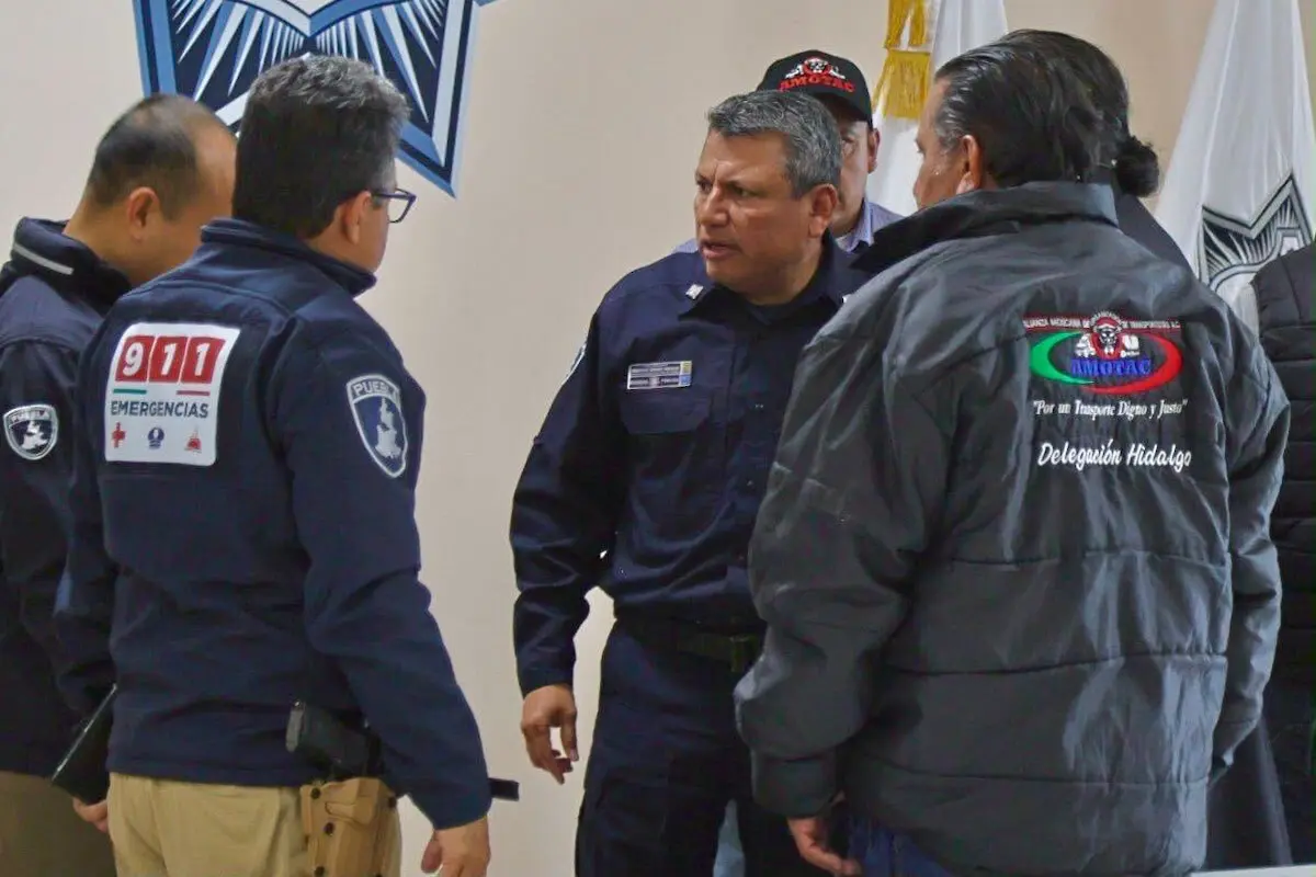 AMOTAC levanta 11 bloqueos en Puebla; acuerdan mesa de trabajo con la SSP 2 AMOTAC levantó bloqueos en Puebla