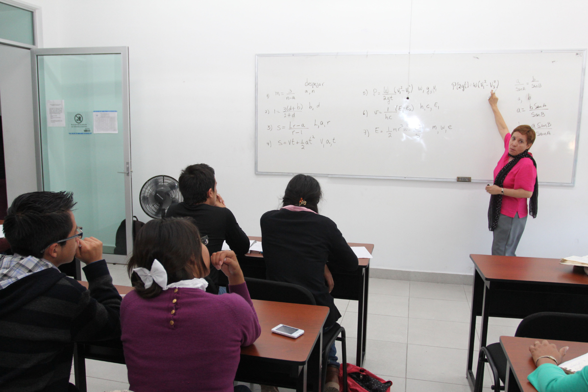 Priorizarán a maestros de la BUAP que trabajan por hora clase en presupuesto 2027  Lilia Cedillo 