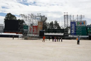 Montaje de escenario para Ricky Martin en Puebla genera mil empleos 4 Escenario para el concierto de Ricky Martin es montado